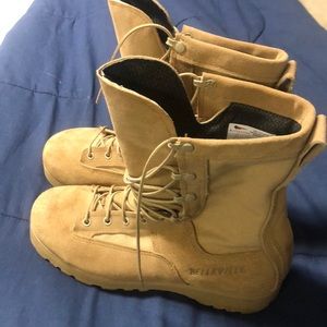 Belleville Goretex ICW combat boots desert tan 8.5W intermediate cold weather